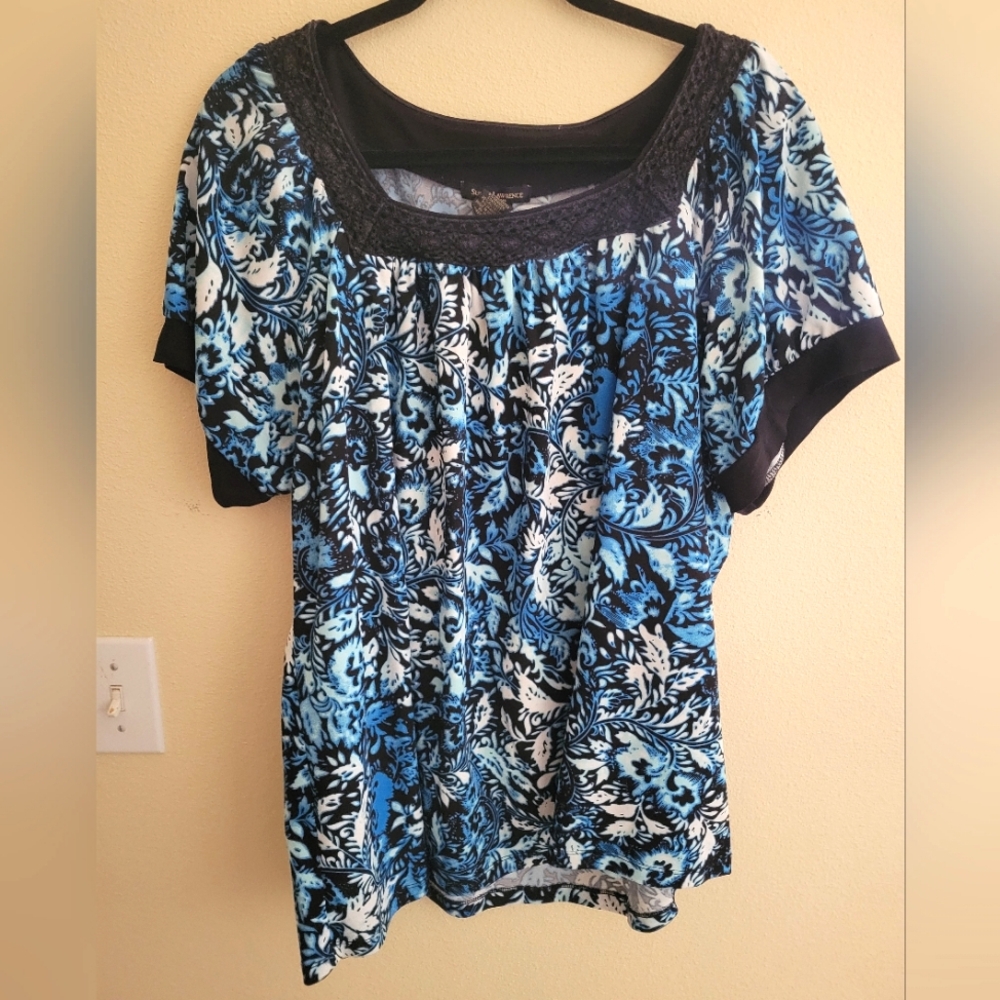 Susan Lawrence Blue Floral Top
